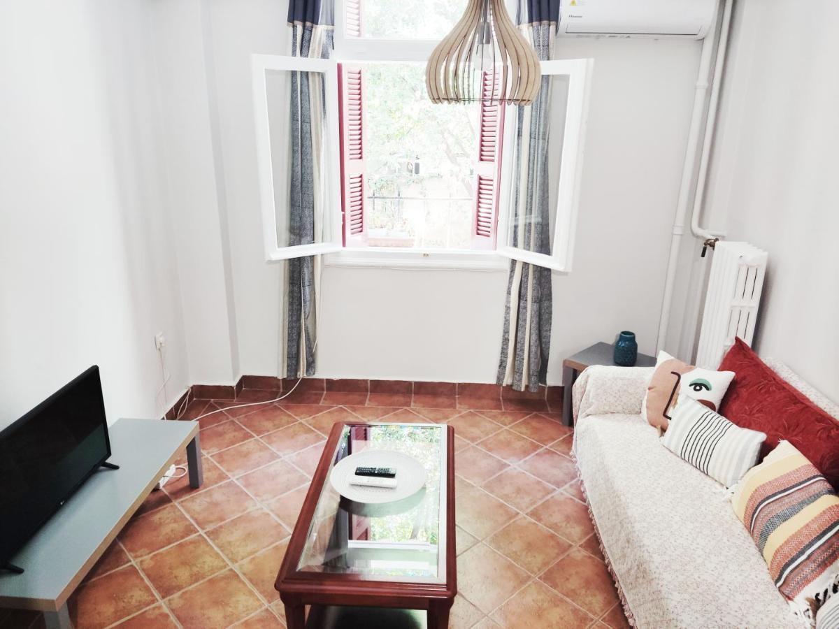 Under The Rock Of Acropolis By Yha Apartment Атина Екстериор снимка